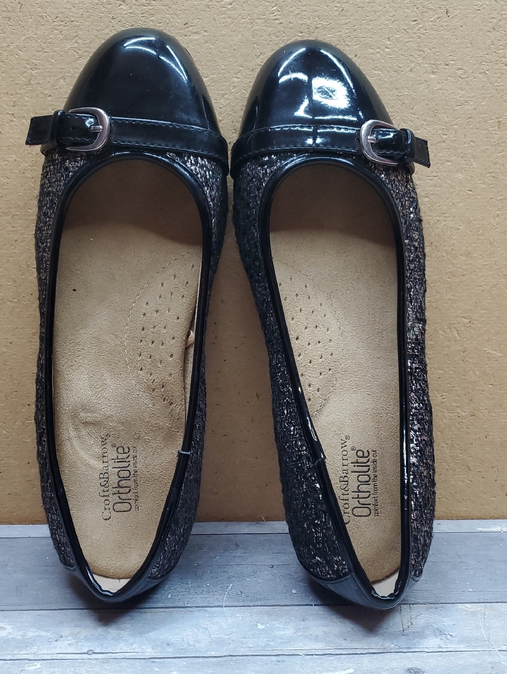 Croft & Barrow with Ortholite Black Flats with Elegant Design  Size 7M